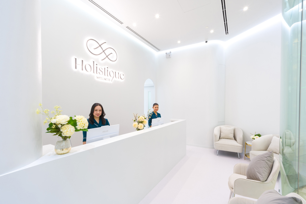 นวัตกรรมโปรแกรมดูแลสุขภาพที่ Holistique Wellness Center